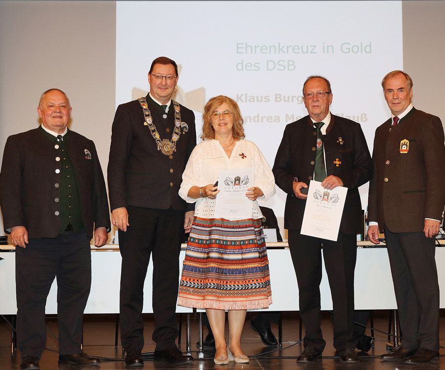 Klaus Burger hoch ausgezeichnet - DSB Ehrenkreuz in Gold