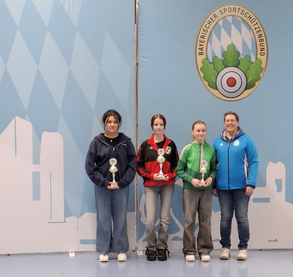 Siegerehrung – Platz 1 bei den Schüler w. für Lotte Grünwald